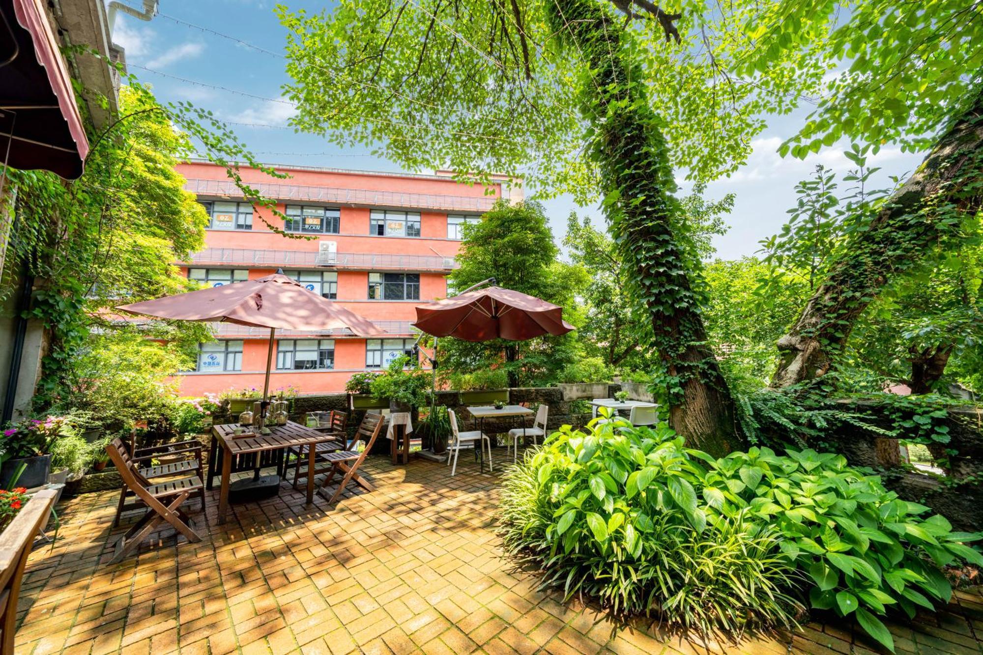 Wuyu Hotel - Chongqing University & Ciqikou Ancinet Town ภายนอก รูปภาพ