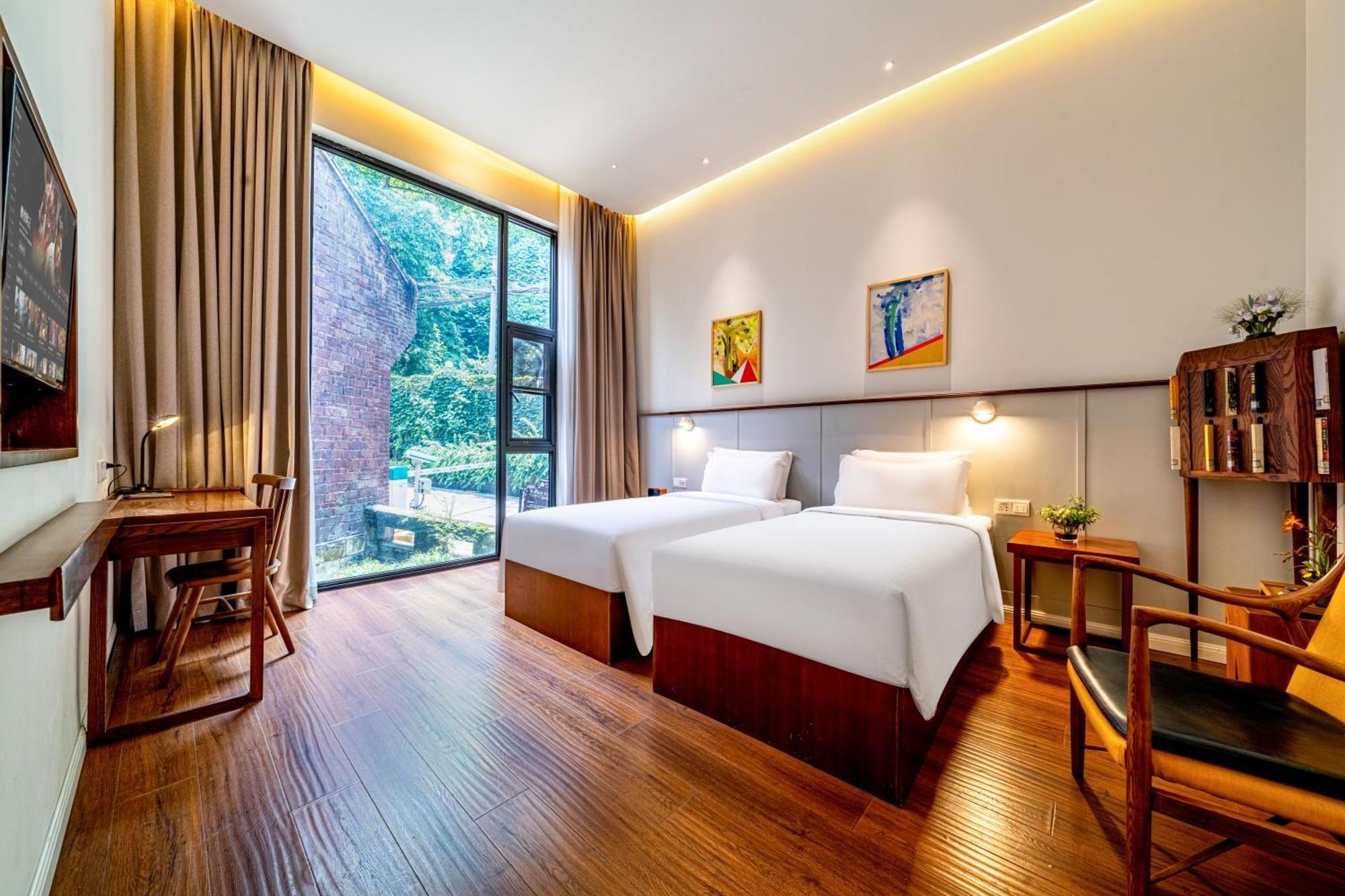 Wuyu Hotel - Chongqing University & Ciqikou Ancinet Town ภายนอก รูปภาพ