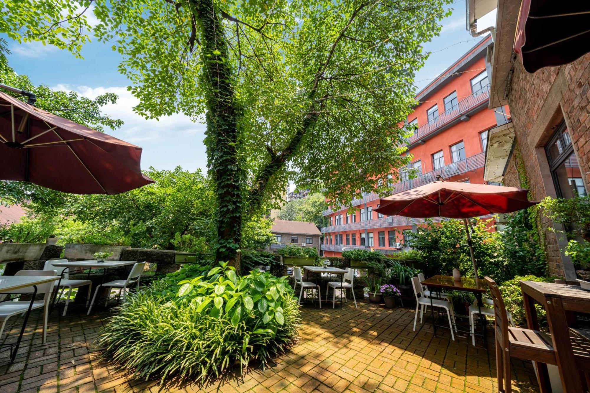 Wuyu Hotel - Chongqing University & Ciqikou Ancinet Town ภายนอก รูปภาพ