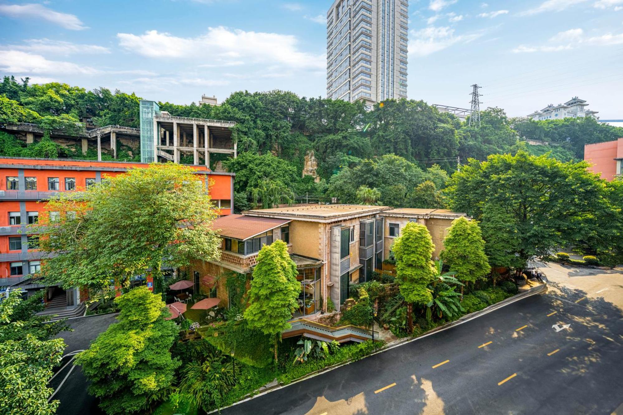 Wuyu Hotel - Chongqing University & Ciqikou Ancinet Town ภายนอก รูปภาพ